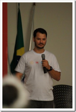 548493_413738932015185_788007414_n